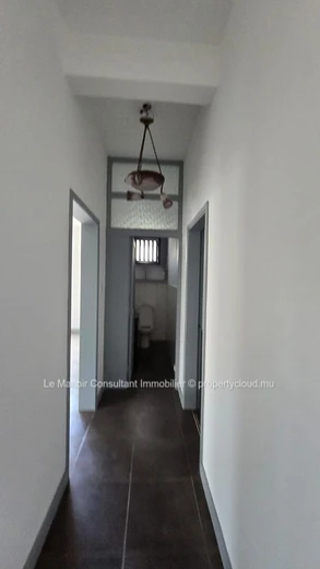 Villa de 3 chambres à vendre à Flic en Flac avec 334 m² habitables