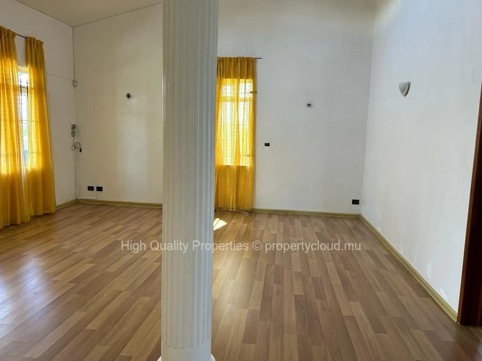 Maison Moderne en vente à Pereybere 