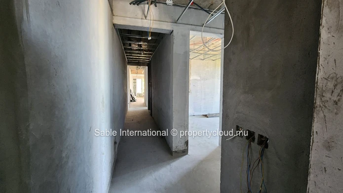 SeaView 3-Bedroom Apartment for Sale in Pereybere with rooftop shared Pool