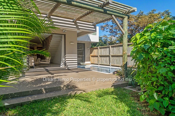 3-bedroom beachfront duplex with private pool and private rooftop in Grand Gaube – Mauritius