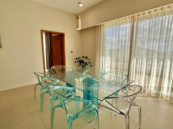 Penthouse meublé de 190 m² à louer à Moka avec 3 chambres