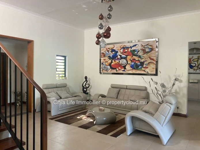 Villa Contemporaine de Luxe à Vendre à Rivière Noire, Île Maurice