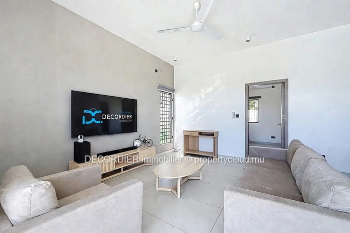Maison moderne proche de la plage