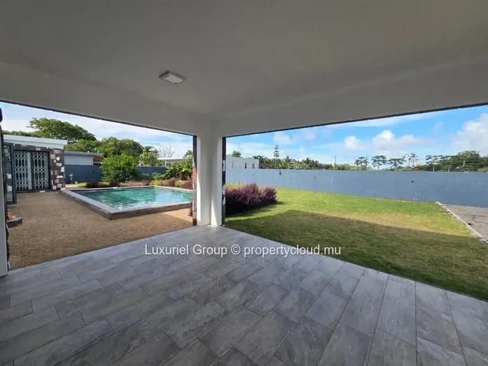Modern Comfort Villa for Rent in Calodyne