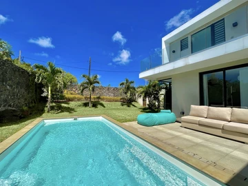 4 Bedroom Villa