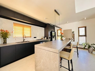 3 Bedroom Villa