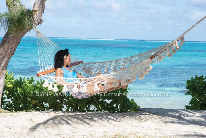 For Sale – Villa Tropical – An Exceptional Address at Pointe d’Esny Le Village