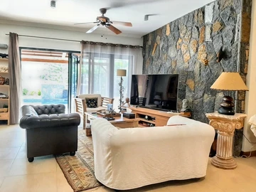 4 Bedroom Villa