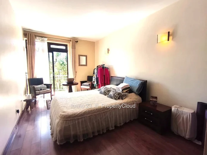 Appartement - 3 chambres - Quatre Bornes - Ref. AP100795VE