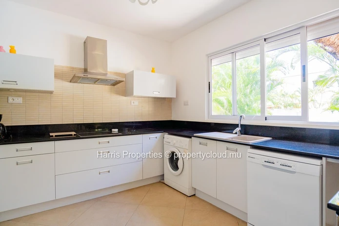 À vendre – Villa de plain-pied à 200 mètres de la plage – Pointe aux Piments