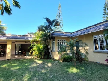 4 Bedroom Villa
