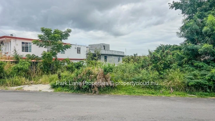 Rare plot of land of 754 m² in Soreze – Perfect for homeowners and investors