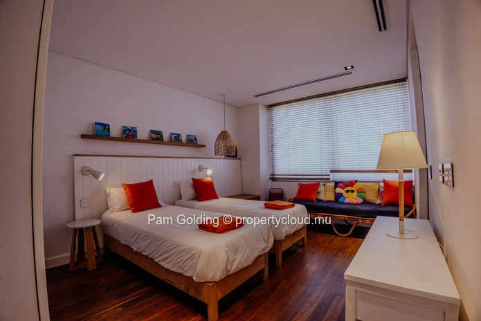Villa de luxe en bord de mer avec piscine privée à Les Salines Rivière Noire, 3 chambres en suite