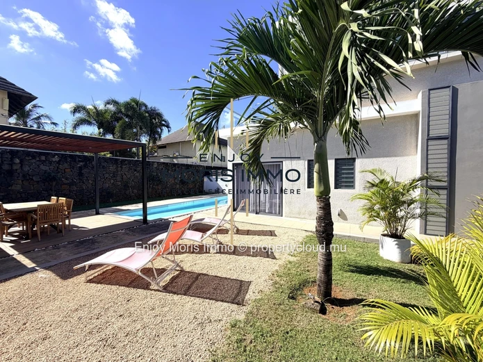 Stunning Villa with Private Pool – For Rent in Grand Baie