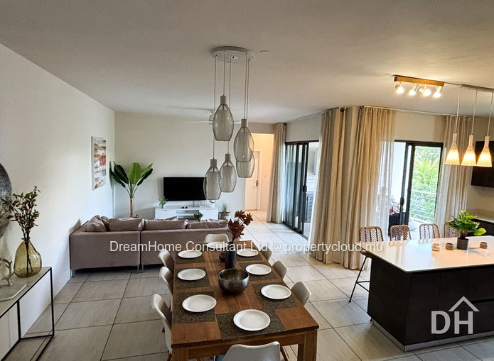 Spacieux penthouse de 3 chambres avec terrasse privée sur le toit | Flic en Flac