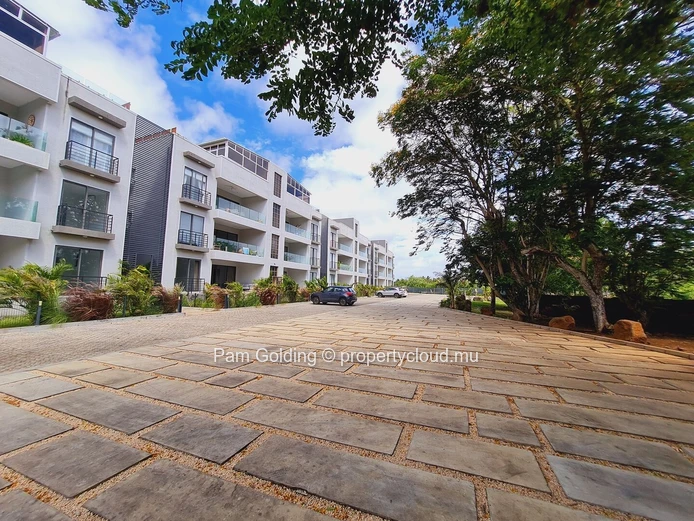 Grand Baie – Appartement à louer – Pam Golding Mauritius