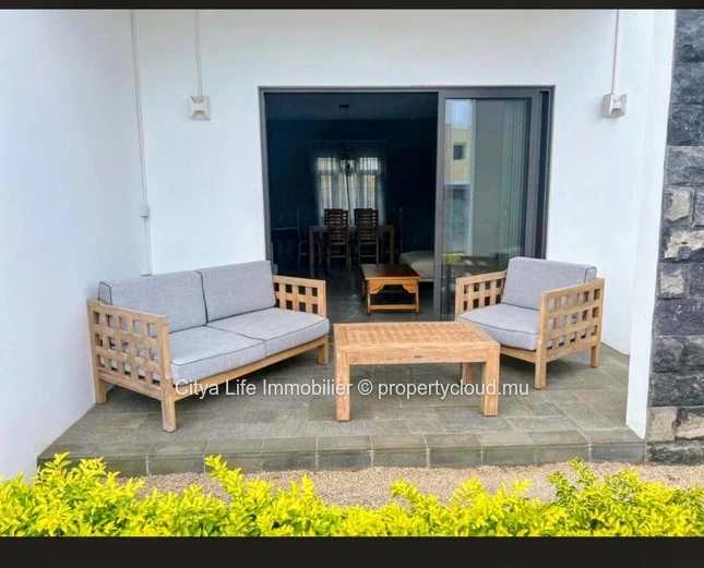 Maison meublée 3 chambres avec piscine à louer à Pointe aux Biches