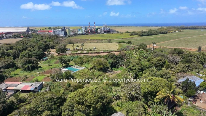 Residential Land For Sale | L’Escalier – Rivière Tabac 1.2 Arpent