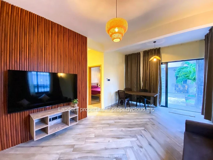 Appartement au Rez-de-Chaussée à Louer à Trou aux Biches – À 5 Minutes à Pied de la Plage
