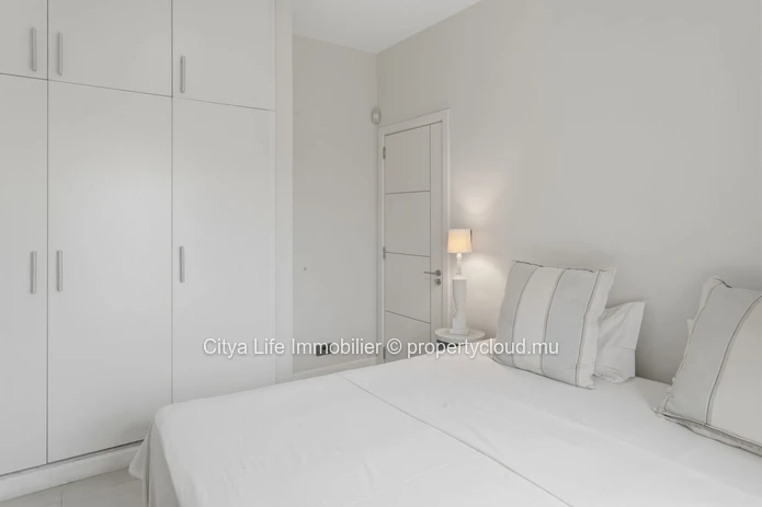 Appartement 2 chambres avec piscine à Péreybère