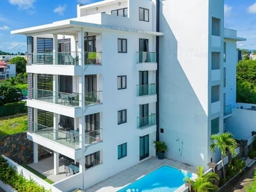 16 Bedroom Building