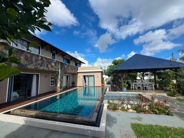 4 Bedroom Villa