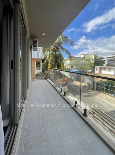 Contemporary 2-Bedroom Apartment For Sale – Flic en Flac, Mauritius. 