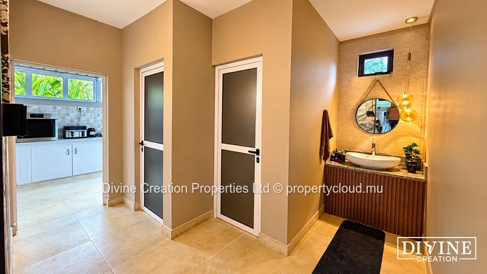 House For Sale – Providence