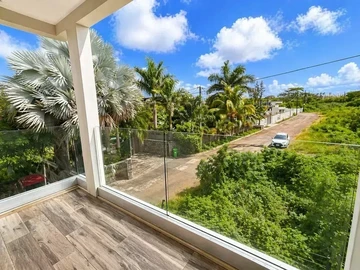 4 Bedroom Villa