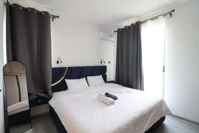 Modern Coastal Living – Elegant Fully Furnished Apartment at 3 mins from Flic en Flac Beach