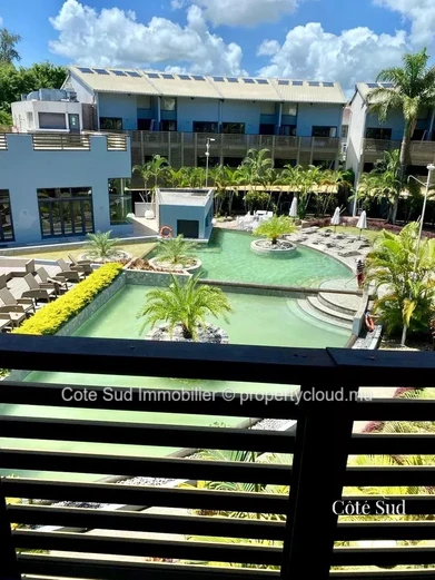 À vendre - Charmant appartement avec piscine au cœur de Trou aux Biches.