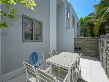 Townhouse, Duplex de 3 Chambres