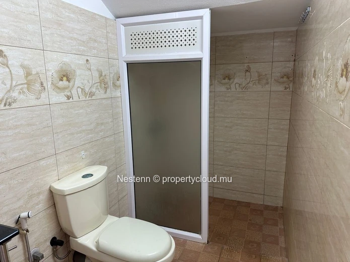 Cozy 2-Bedroom Townhouse For Rent 