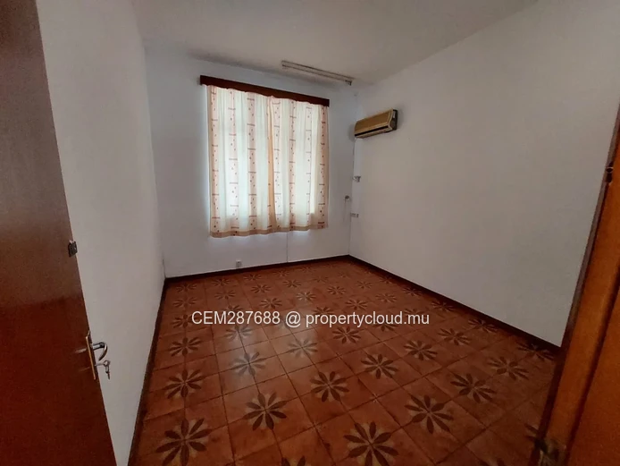 Maison à vendre à Ward 4, Port Louis