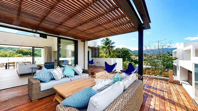 Exceptional Penthouse on Water’s Edge for Rent in Black River
