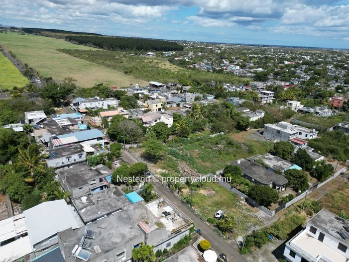 Residential land of 420 m² 
