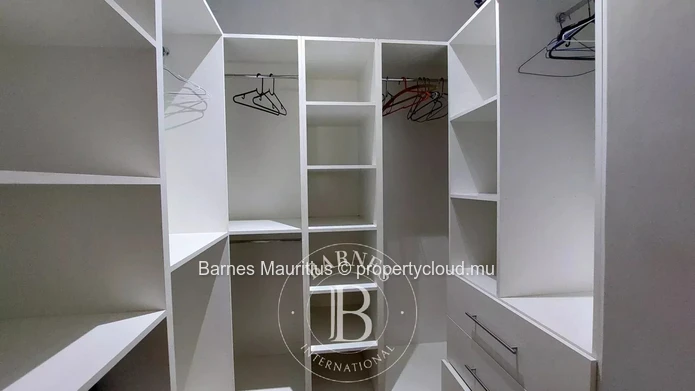 BAIN BOEUF - Seaside Luxury Living with Ocean Views - 3 Bedroom