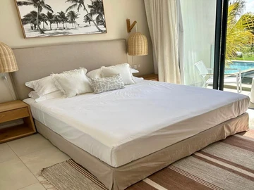 4 Bedroom Townhouse, Duplex