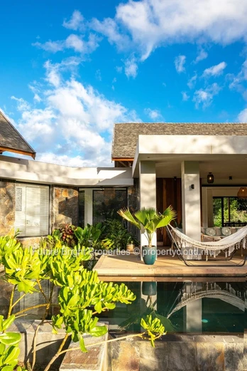 Là où la nature rencontre le luxe : votre villa au Domaine de Palmyre