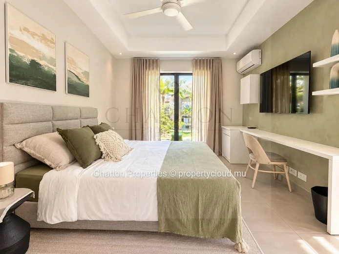 Villa de luxe de 4 chambres en suite au cœur d’un domaine PDS sécurisé