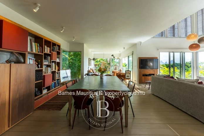 FLORÉAL - Maison contemporaine - 2 suites parentales