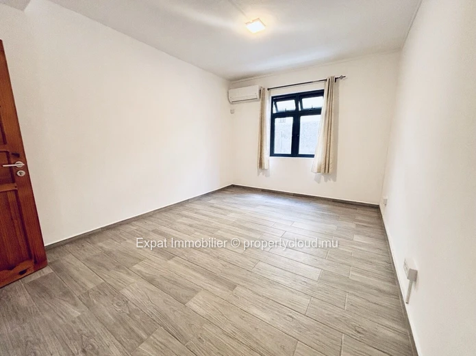 120M² Two-Bedroom Single-Storey House, Pets Welcome – Grand Gaube