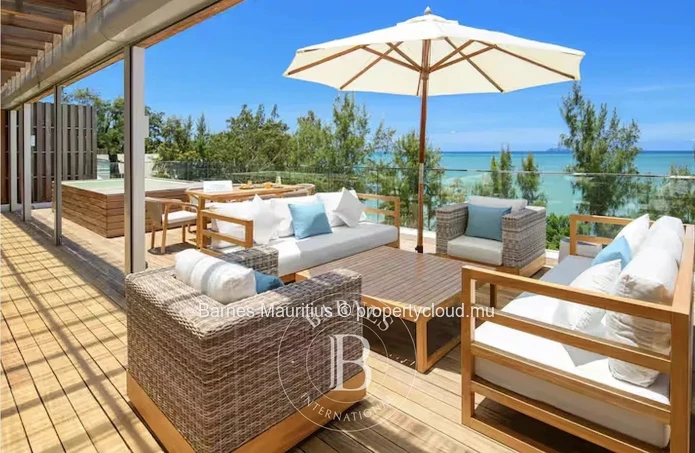 GRAND GAUBE – Penthouse les pieds dans l’eau – 3 chambres avec vue exceptionnelle