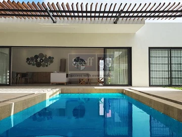 Grand Baie Gem: Stylish Villas with Private Pool