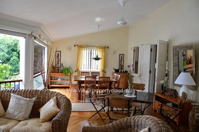 Bon Espoir - Maison de 2 chambres et un bureau avec piscine et jardin