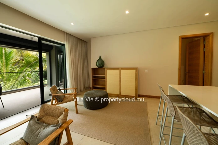 Belle Vue Harel - Spacious 4-bedroom first floor apartment (Sole Mandate)