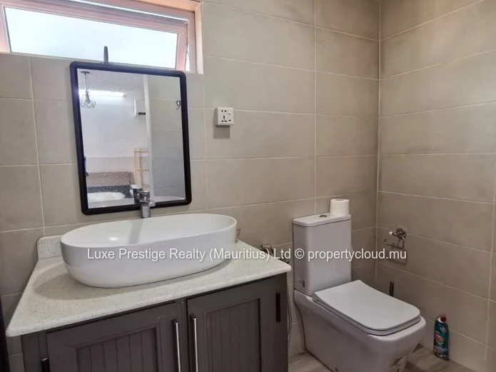 Fully Furnished 1-Bedroom Apartment for Rent in Pereybère | Balcony, Air Conditioning & Secure Gated Property