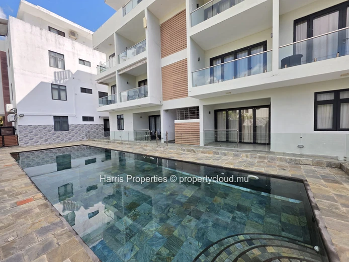 Magnifique appartement au 2e étage à louer dans une résidence haut de gamme à Pereybere, avec ascenseur