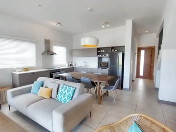 3 Bedroom Townhouse, Duplex