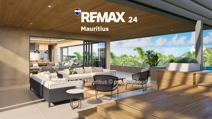 Luxury 4-bedroom penthouse with en-suite bathrooms, panoramic sea, golf & mountain views. Exceptiona